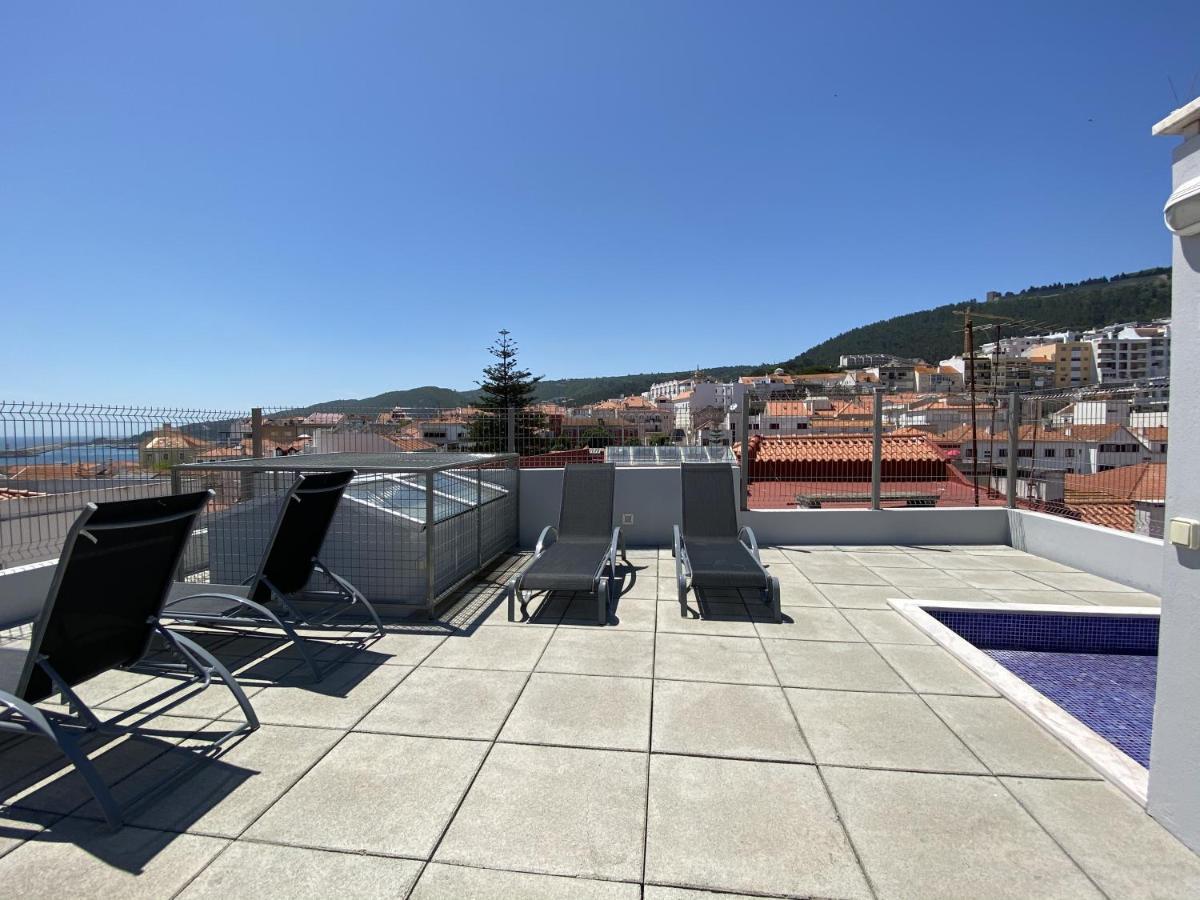 Blue Bay Beach Apartment Сесимбра Екстериор снимка
