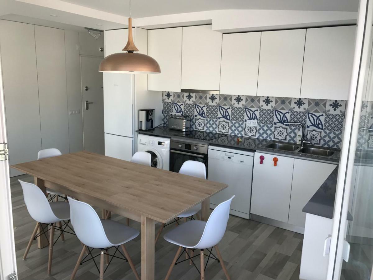 Blue Bay Beach Apartment Сесимбра Екстериор снимка